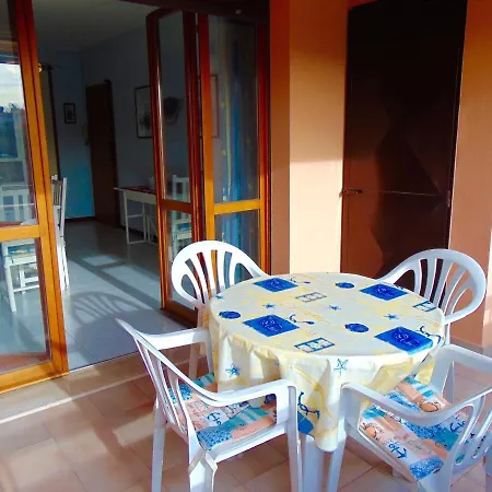 S220 - Sirolo, Trilocale In Centro Con Terrazzo *